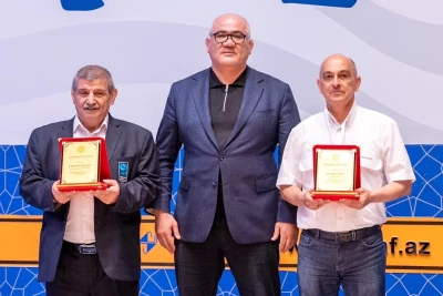 Ağırlıqqaldırma üzrə gənclər arasında Azərbaycan birinciliyinin açılış mərasimi keçirilib