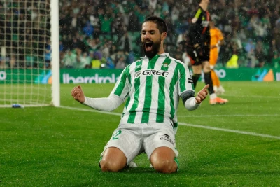 İsko topuq nahiyəsindən əməliyyat keçirib, azı bir ay oynamayacaq