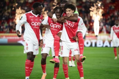 "Monako" "Renn"i darmadağın etdi, "Paris" və "Marsel" heç-heçə etdi