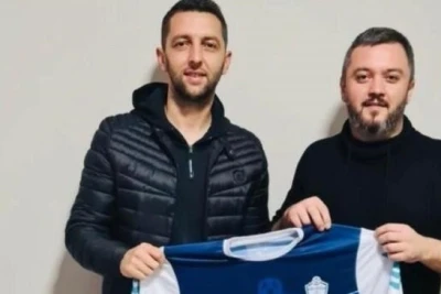 "Qarabağ"ın sabiq futbolçusu baş məşqçi postundan ayrıldı