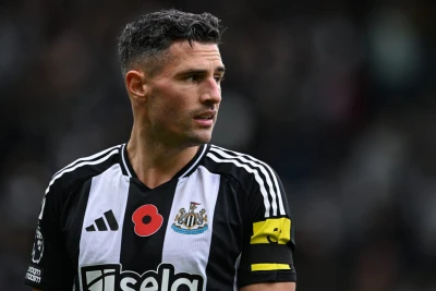 Fabian Şer Yaxın Şərqdə baş verənlərdən sonra sığınacaqdan paylaşım edib: "Həyatımın ən dəhşətli günlərini yaşadım" - FOTO