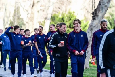 "Nyukasl" futbolçuları Bakıda gəzintiyə çıxdı