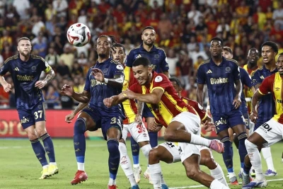 Türkiyə Super Liqası: "Fənərbaxça" - "Kocaelispor" matçı bu gün