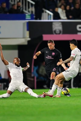 "Qarabağ"ın 9 oyunluq "Sabah" sindromu: Mircavadov Bakı klubunun yüksəlişini sevindirici hal sayır