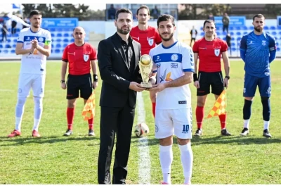 Elşən Abdullayev "Ayın qolu" mükafatına layiq görülüb