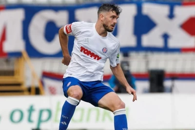 "Zirə"nin rəqibi "Hayduk" futbolçu Yosip Elezlə müqaviləni uzatmadı