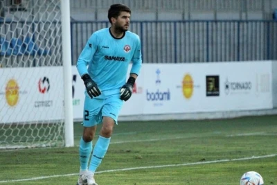 "Araz-Naxçıvan"ın qolkiperi İtaliya matçı üçün milli komandaya çağırıldı