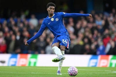 "Çelsi"nin müdafiəçisi Coş Açeamponq Qana yığmasının heyətində oynaya bilər