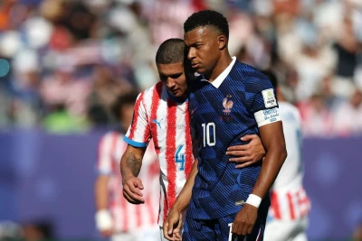 Kilian Mbappe Paraqvay oyunçusunu təhqir edib