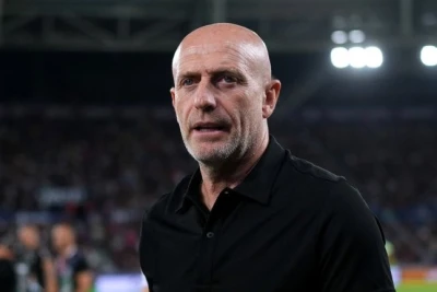 "Levante" baş məşqçisi Xulian Kaleronu istefaya göndərdi