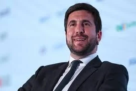 "Real" prezidentliyinə namizəddən iddialı transfer vədələri