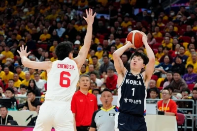 Hönjun Li DÇ-2027-nin seçmə mərhələsində rekord vurub