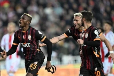 “Qalatasaray” liderliyini daha da gücləndirdi