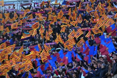 "Atletiko Madrid"lə oyundan sonra "Barselona"nın üç azarkeşi komanda avtobusuna hücuma görə saxlanılıb