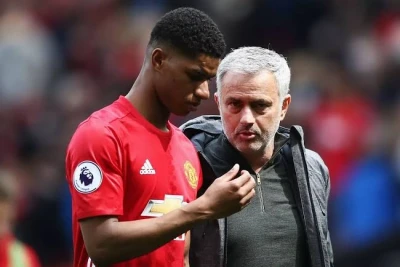 Mourinyo "Real" üçün Reşfordu hədəfə alaraq "Barselona"ya zərbə vurmaq istəyir