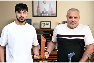 Sabah futbolçusu Xəyal Əliyev "Ayın qolu" mükafatını aldı