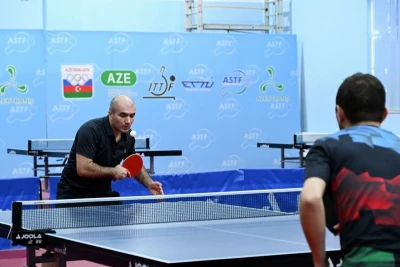 Dövlət qurumlarının əməkdaşları arasında stolüstü tennis yarışı keçirilib