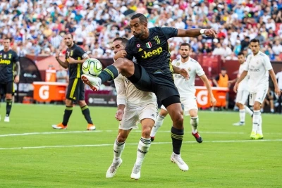 "Real" "Yuventus"a qalib gələrək Klublararası Dünya Çempionatının 1/4 finalına yüksəldi