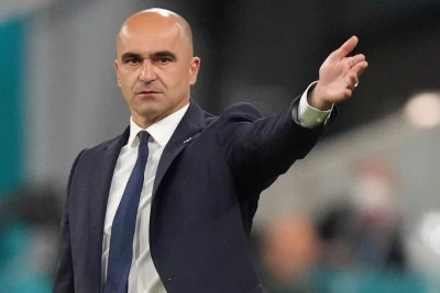 Roberto Martines Portuqaliyanı dünya çempionatında yeni rekorda imza atıb