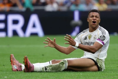 "Real Madrid" azarkeşlərindən Mbappeyə qarşı rekord imza kampaniyası