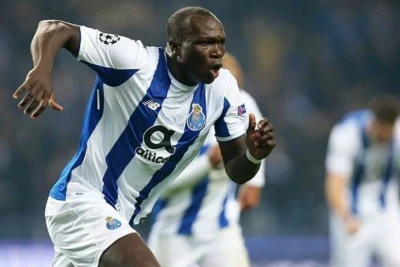 "Neftçi" Vinsent Abubakarla müqavilə imzalayıb