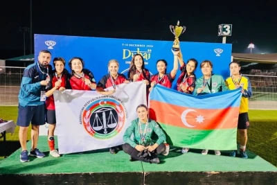 Azərbaycanın vəkillərdən ibarət komandası beynəlxalq turnirdə gümüş medal əldə edib