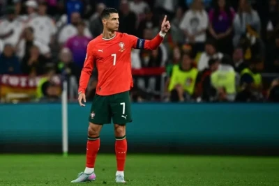 Teleaparıcı bildirir: Cristiano Ronaldo, milli komandalar üzrə rekordları ilə Messi‑ni keçdi