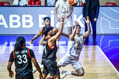 Azərbaycan Basketbol Liqası: "Ordu" "Lənkəran"ı məğlub etdi, "Naxçıvan" "Quba" üzərində qələbə qazandı