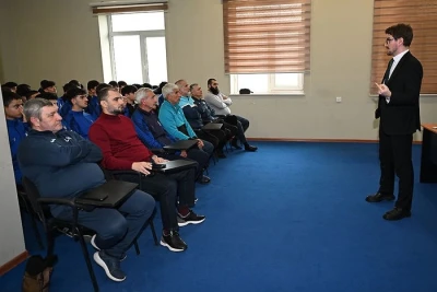 Klubların futbolçuları üçün danışılmış oyunlara qarşı maarifləndirici sessiya keçirilib