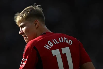 "Mançester Yunayted" iki hücumçunu 80 milyona satmağı planlaşdırır