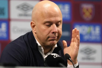 Arne Slot "Vest Hem" üzərindəki qələbədən sonra uzun məğlubiyyət seriyasının bitməsinin əhəmiyyətini vurğuladı