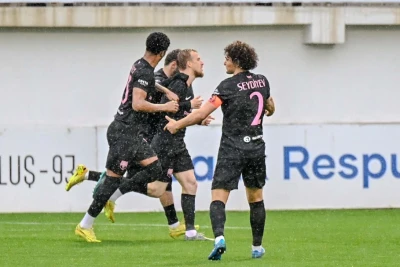 Amin Seydiyev Zire klubuna transfer olub