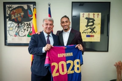 Rafinha 2028-ci ilə qədər "Barselona"da qalacaq