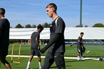 Koul Palmer məşqlərə qayıdıb və "Barselona" matçına hazırlaşır