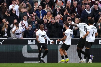 La Liqa: "Valensiya" "Osasuna" üzərində minimal hesablı qələbə qazandı, "Elçe" və "Espanyol" heç-heçə etdi - YENİLƏNİR