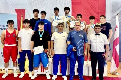 Azərbaycanın gənc boksçuları Poti turnirində 7 medal qazanıblar