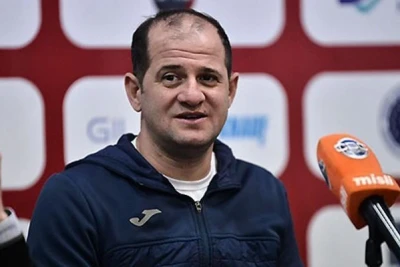 Premyer Liqa klubu Elmar Baxşıyevlə təmasa keçdi, danışıqlar başladı