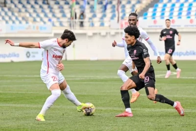 "Sabah" "Araz-Naxçıvan"ı 4:2 hesabı ilə məğlub etdi