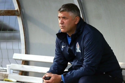 Elxan Abdullayev U-19-un Polşadan böyük hesabla məğlubiyyətinin səbəblərini açıqlayıb