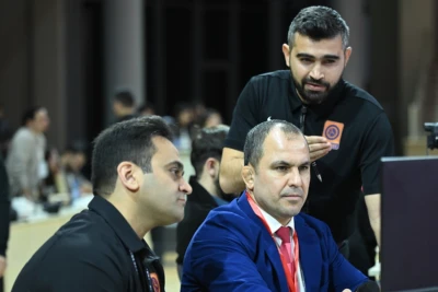 Asif Şirəliyev gənclər və yeniyetmələr arasında Azərbaycan çempionatında mübahisəli epizodları şərh edib