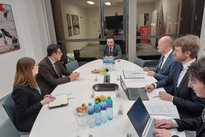 Fərid Qayıbov və Andrey Şebek idman sahəsində əməkdaşlığı müzakirə ediblər