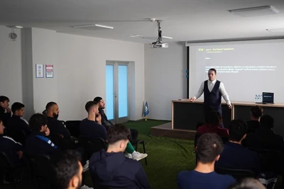 “Səbail”in məşqçi və futbolçu heyəti üçün seminar keçirilib
