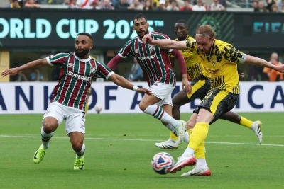 "Borussiya" və "Fluminense" heç-heçə oynayıblar