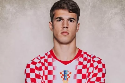 Barselona, Bavariya və Çelsi "Brayton"un müdafiəçisi Luka Vuşkoviçin transferinə maraqlıdır