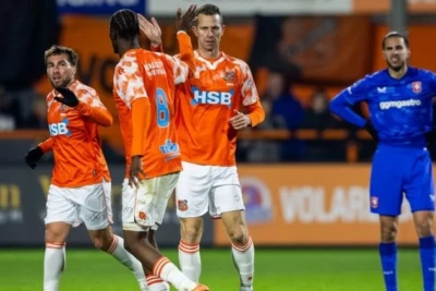 Kökçünün start heyətində oynadığı matçda "Volendam" məğlub oldu
