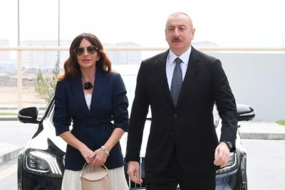 Prezident İlham Əliyev və xanımı Mehriban Əliyeva Gəncə stadionunda tikinti işləri ilə tanış olublar