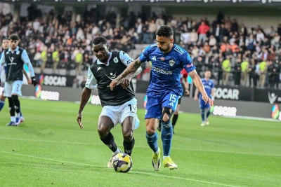 Premyer Liqa: “Neftçi” - “Qarabağ” oyununda fasilədir - YENİLƏNİR