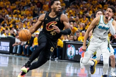 NBA-da ilk yarımfinalçı məlum olub