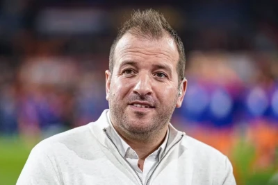 Van der Vart: “Real Madrid” “Barselona”nı cəzalandıracaq”