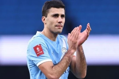 Qvardiola Rodri haqqında: "Yaşlandıqca müdrikləşir, oyunu daha yaxşı anlayır"